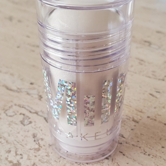 Milk Makeup FULL SIZE Highlighter - Picture 6 of 11